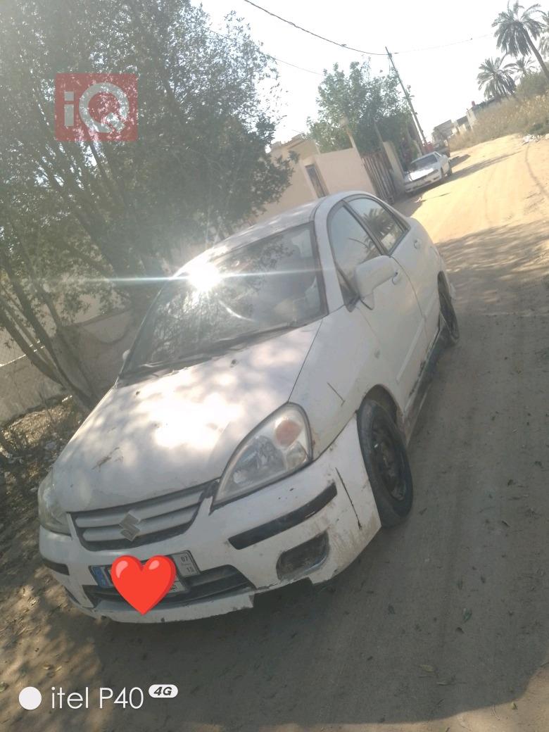 سوزوكي ليانا